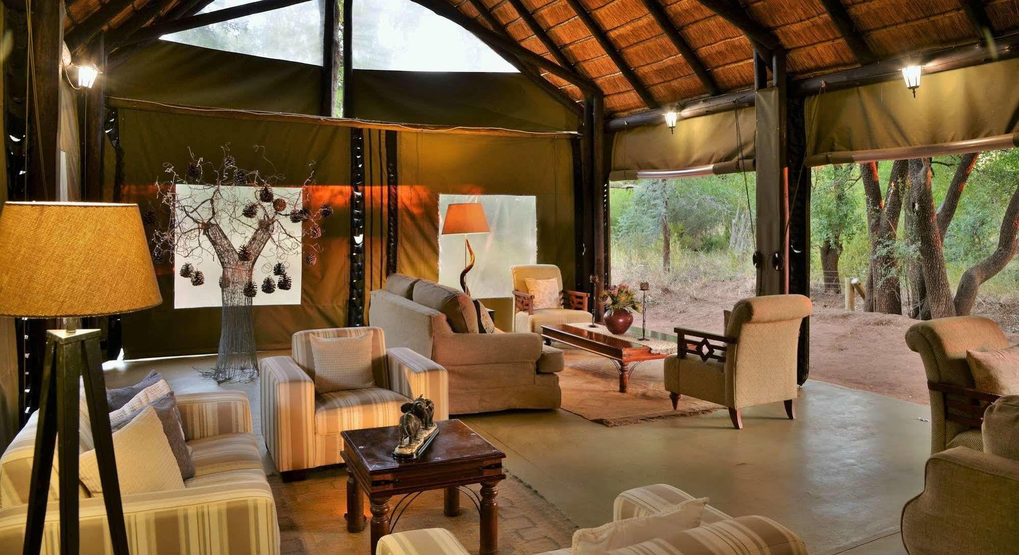 Black Rhino Game Lodge Ruighoek Mine Экстерьер фото